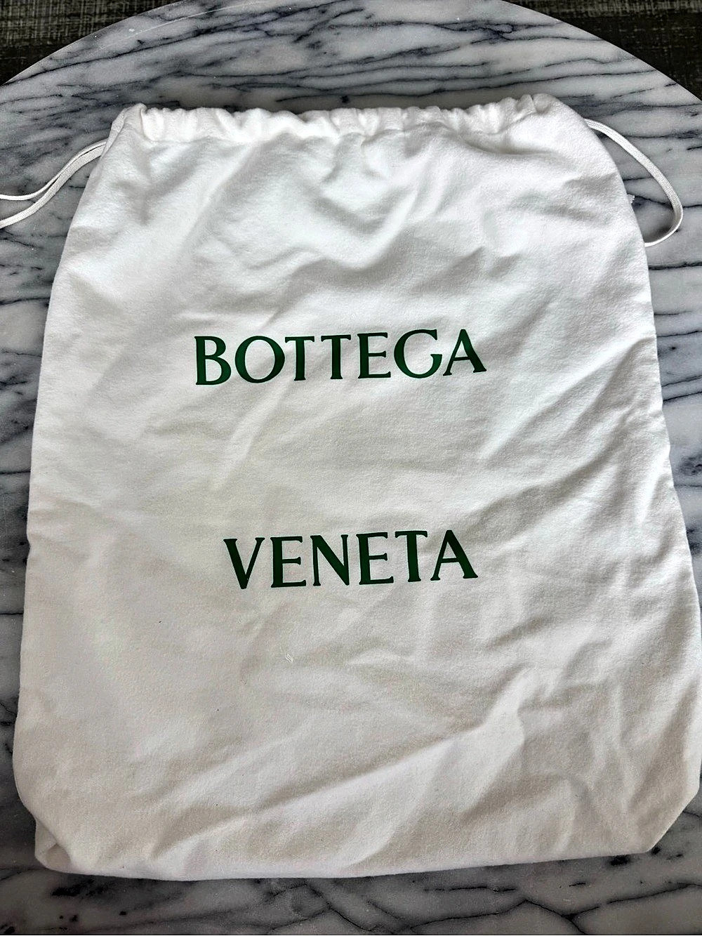 🟢 Bottega Veneta White Dust Bag